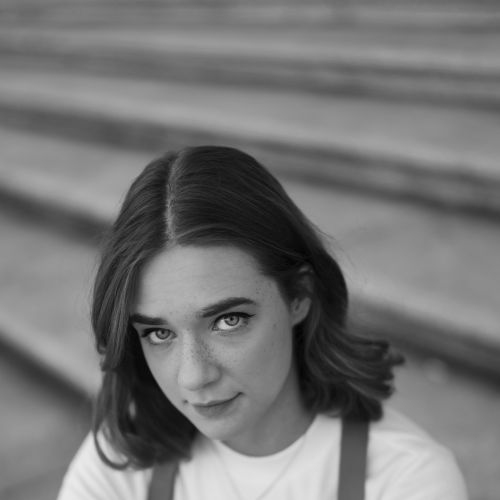 © by Desiree Illsinger